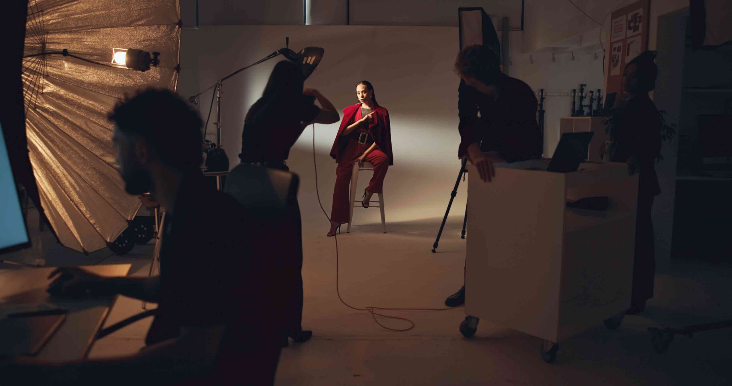 Behind the Lens: The Artistry and Business of Fashion Photography