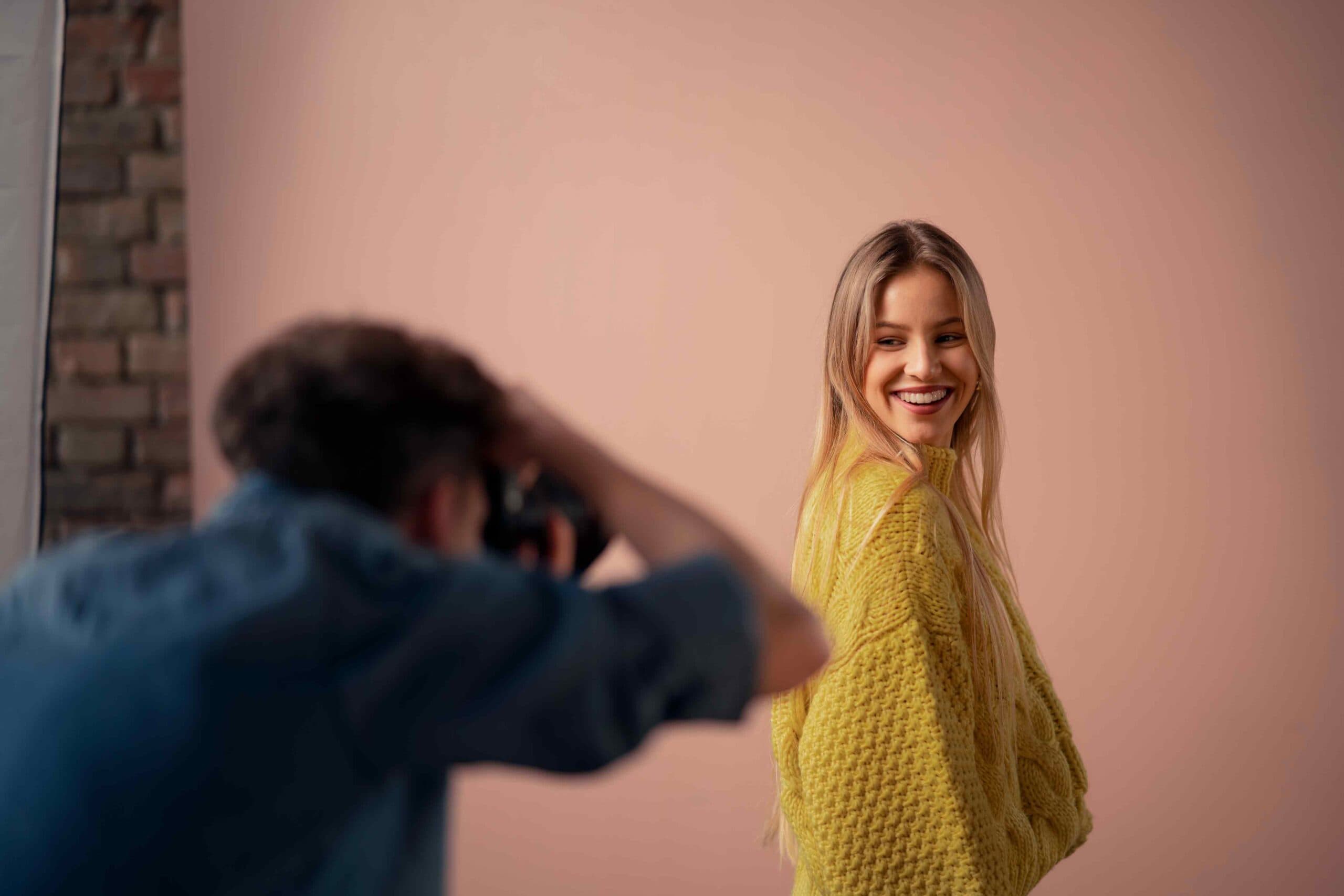 The Psychology of Portrait Photography: Making Subjects Feel at Ease